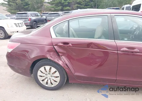 2011 Honda Accord 2.4 Lx z USA, uszkodzony, nr VIN 1HGCP2F32BA116949